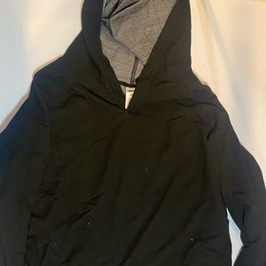 Size XL black hoodie